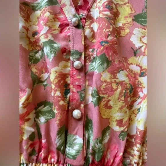 Destiny Floral Dress - Picture 2 of 9